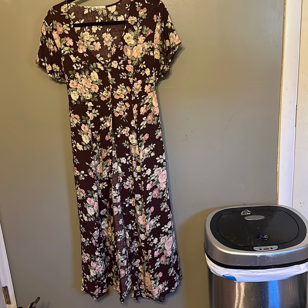 UO Floral Maroon shirt/dress, 4 button down than split open to floor NWOT